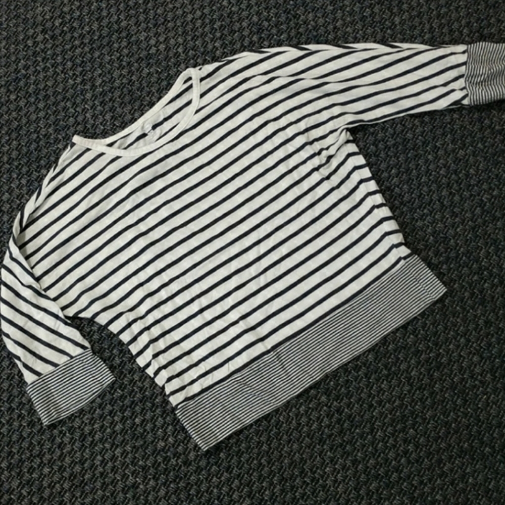 BOGO EUC OLD NAVY 3/4 Sleeve Tee Girls XL(14)